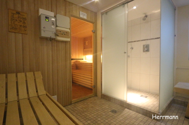 Sauna im Haus Nordland in Westerland Kjeirstrasse 19-21, Waschmaschine und Trocker im Keller, Haus Nordland